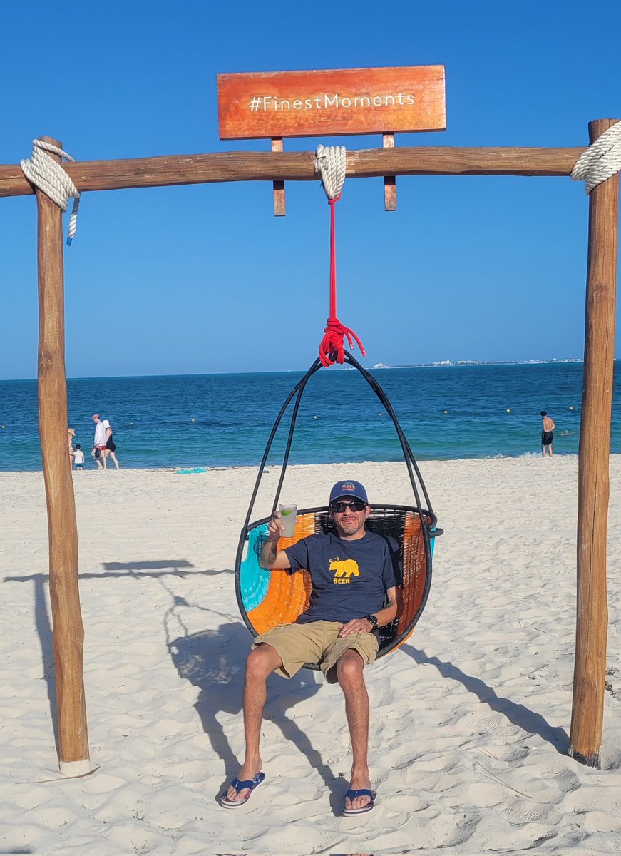 Jae_Bee76's tweet photo. Salud, @outonthepatio ! Live your best life, Birthday boy! #playamujeres @FinestResorts https://t.co/YYbZTGofps