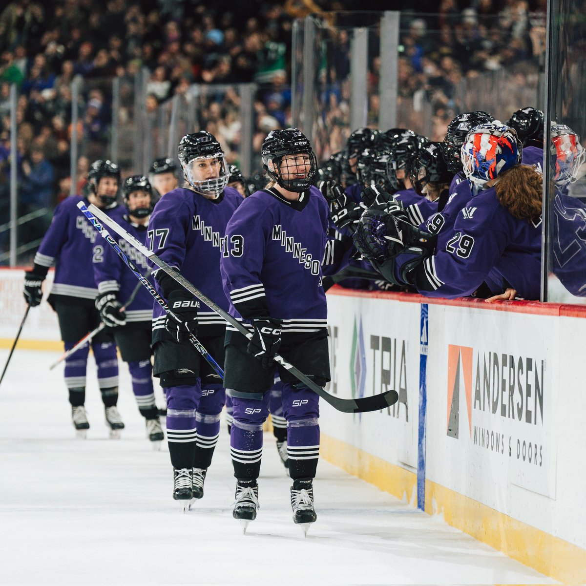 thepwhlofficial's tweet photo. CAN YOU FEEL THE ENERGY!? 🎉

Grace Zumwinkle nets the first @PWHL_Minnesota goal at home! https://t.co/gVnBSNAbdK