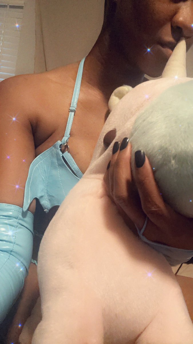 JhynxMe's tweet photo. I got a new fit and it’s so cute https://t.co/or48zO3rbV