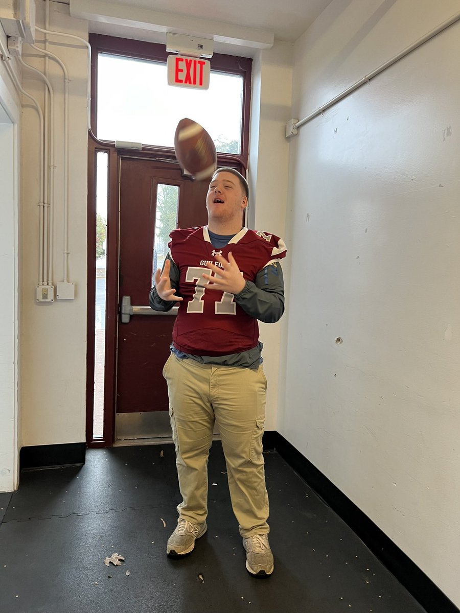 Aaron Seitz (@aaronseitz_) on Twitter photo Thanks for having me out! <a href="/GuilfordFB/">Guilford College Football</a> love yall man and huge thanks to <a href="/CoachKBarr/">Coach Barr</a> your tour was top tier love ya dawg! #goquackers Thanks for having me out! <a href="/GuilfordFB/">Guilford College Football</a> love yall man and huge thanks to <a href="/CoachKBarr/">Coach Barr</a> your tour was top tier love ya dawg! #goquackers