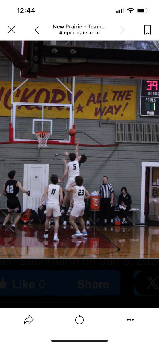 AttackIndiana's tweet photo. IABC 2027 Brody Wiginton (#5 New Prairie) competing @ Historic Hoosier Gym vs John Glenn https://t.co/t2wxAUxv61