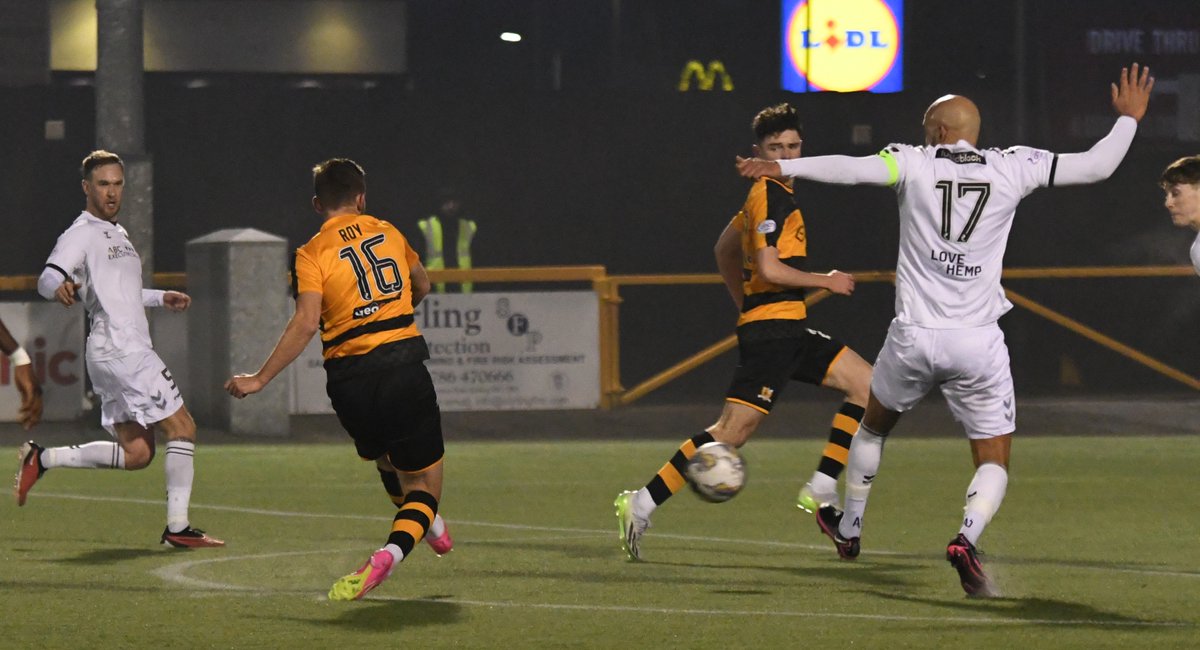 dgxwasp's tweet photo. @alistairroy9 finishes the scoring making it 3-1 for @AlloaAthleticFC in today's @cinchuk league 1 match with @EdinburghCityFC https://t.co/D7izFcviOf
