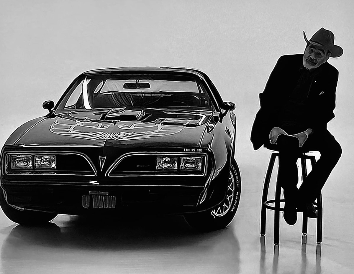 CarManToday's tweet image. Mr. Reynolds with the iconic Trans-Am 
#burtreynolds
#smokeyandthebandit
#transam