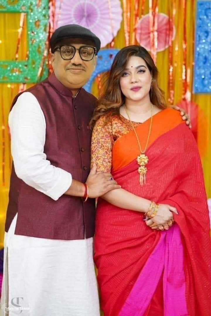 shaparan137's tweet photo. উইকেট পড়তে থাকুক,আমি একটু রেস্টে যাচ্ছি,
সকালে টোটাল উইকেটের খবর নিয়ে জানিয়ে দিবো...! https://t.co/4QRWauqqBn