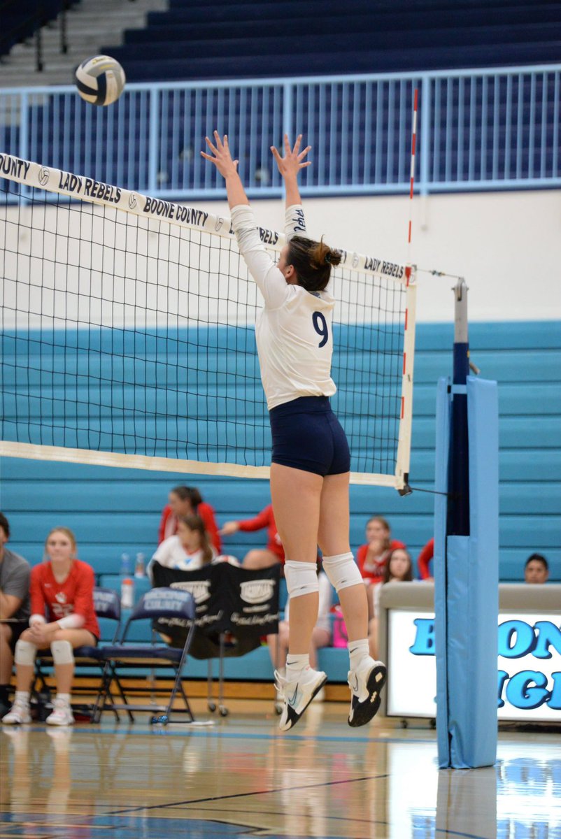 UCCVBall's tweet photo. UC Clermont Volleyball is proud to announce the commitment of Marlee Vier for the 2024 volleyball season! Welcome to The Cougar Family Marlee!! #UCCVB #2024Squad https://t.co/JHVPI5Tthy