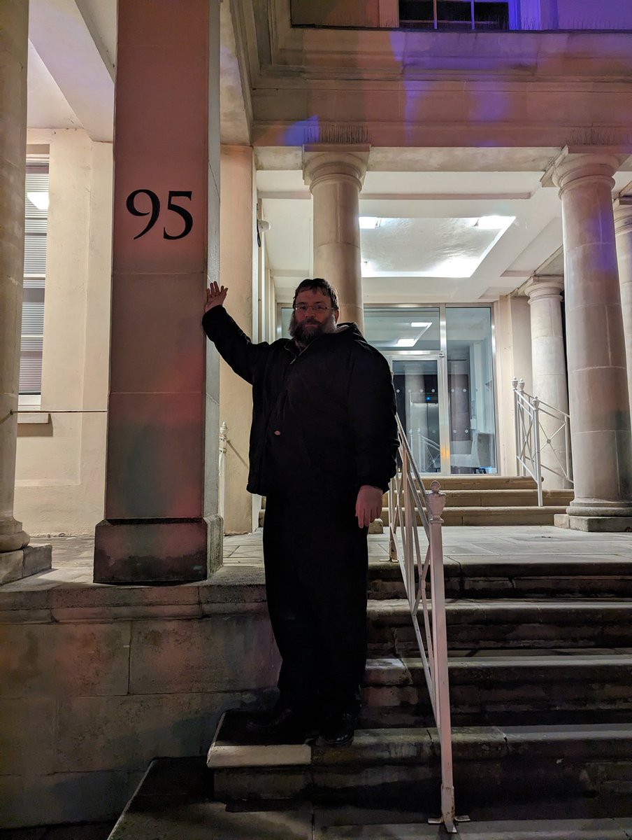 Had to be in the Cheltenham area today as was supposed in my voluntary role to be doing the services at the Orthodox Church nearby. I'm driving to Malvern instead. Had to come to the spiritual home of HE Statutory Returners while I was here. Shame it was closed for the weekend