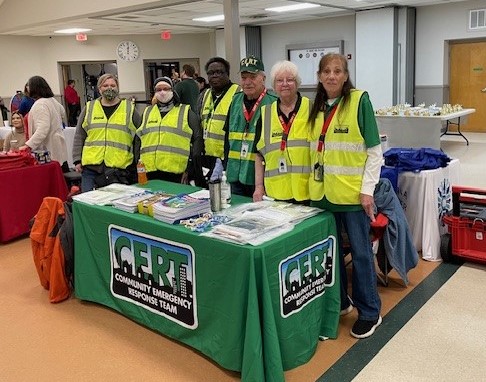 EMChesterfield's tweet image. Thank you to our numerous CERT members (some were too busy for this picture) that were on-site at the 3 Kings Celebration today.  Emergency preparedness materials and swag were available in english and spanish for our young and older visitors.  #Cfield