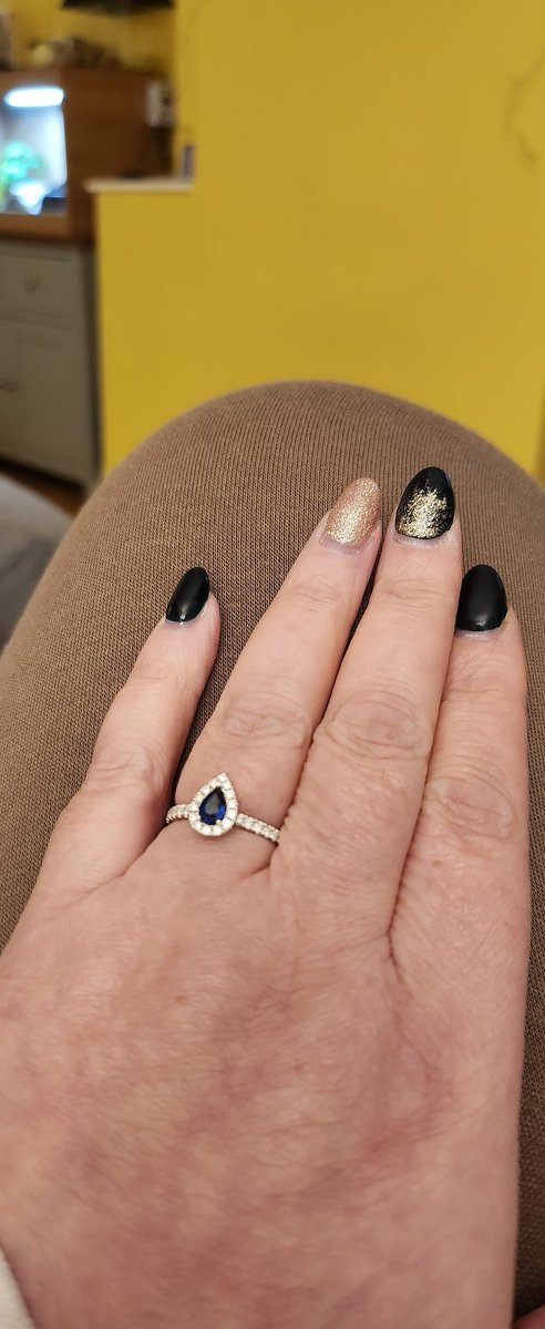 DelicateDeviant's tweet image. Eeeeeek!!!