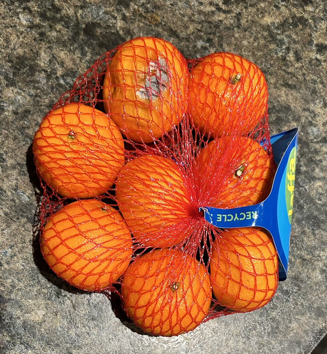 B.E.Andre #3Point5🇬🇧🇪🇺🇵🇱🇵🇹🇬🇷🇻🇳🏳️🌈🕷 tweet media