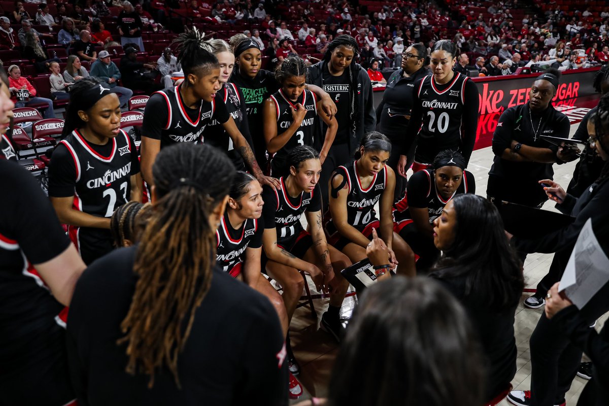 GoBearcatsWBB tweet picture