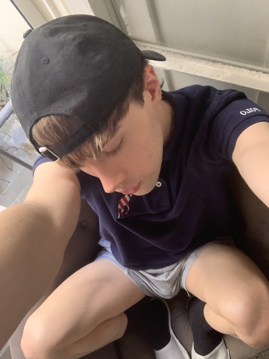 leaving this selfie here before i fall asleep. i’ll pick it up in the morning.