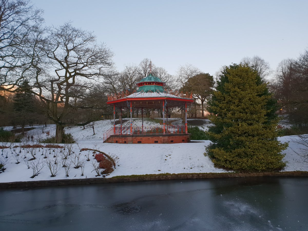 oldpicposter's tweet image. Sefton Park Bandstand #winter #january2019