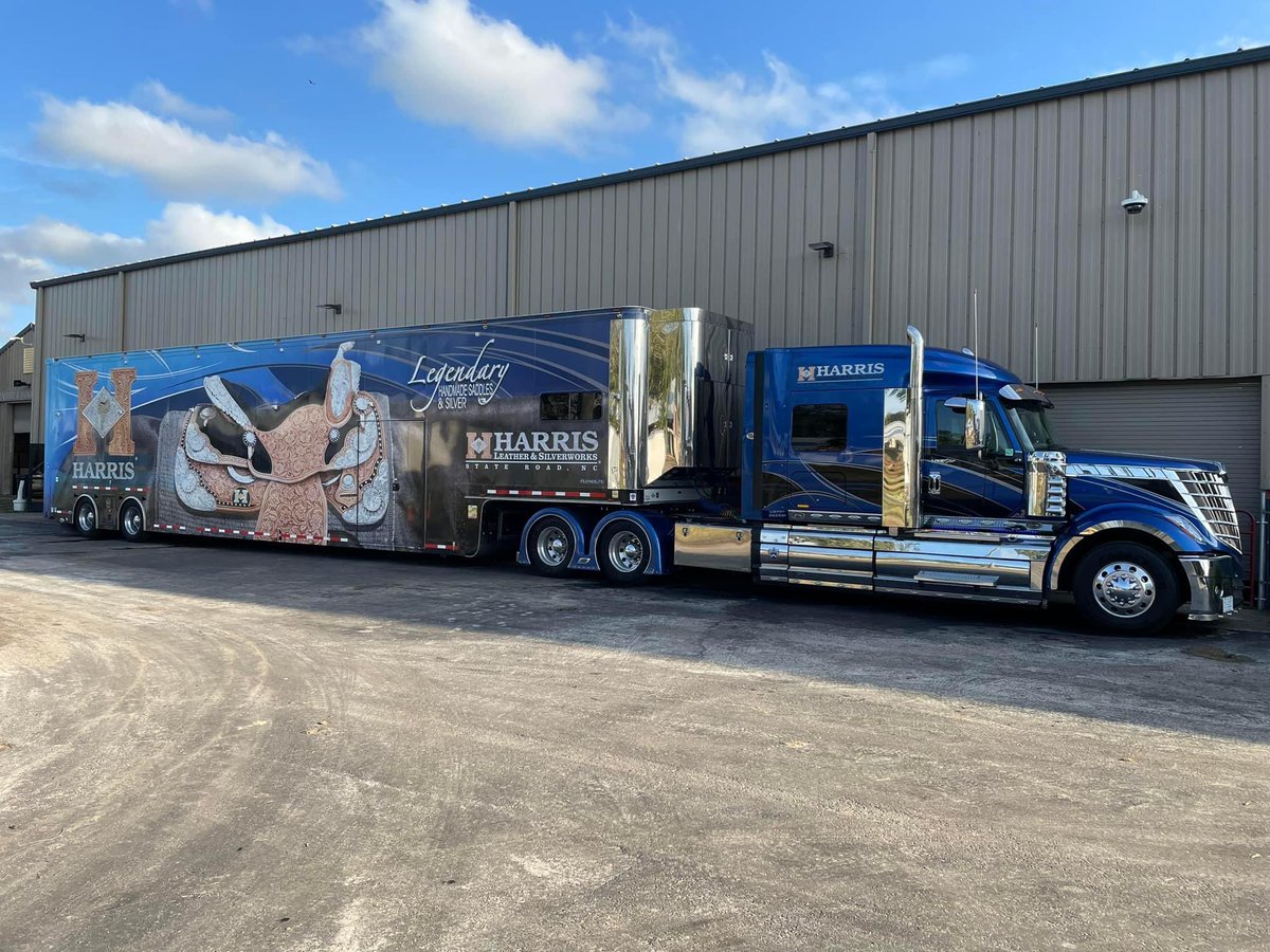 HarrisLeather's tweet photo. We’re all packed up in Tampa and headed down to Venice!  Thanks to all our customers who shopped with us at the Gold and Gulf Coast!  Looking forward to another great week further south!☀️🐴🇺🇸 #harrisleatherandsilverworks https://t.co/CQ3F23WKTW