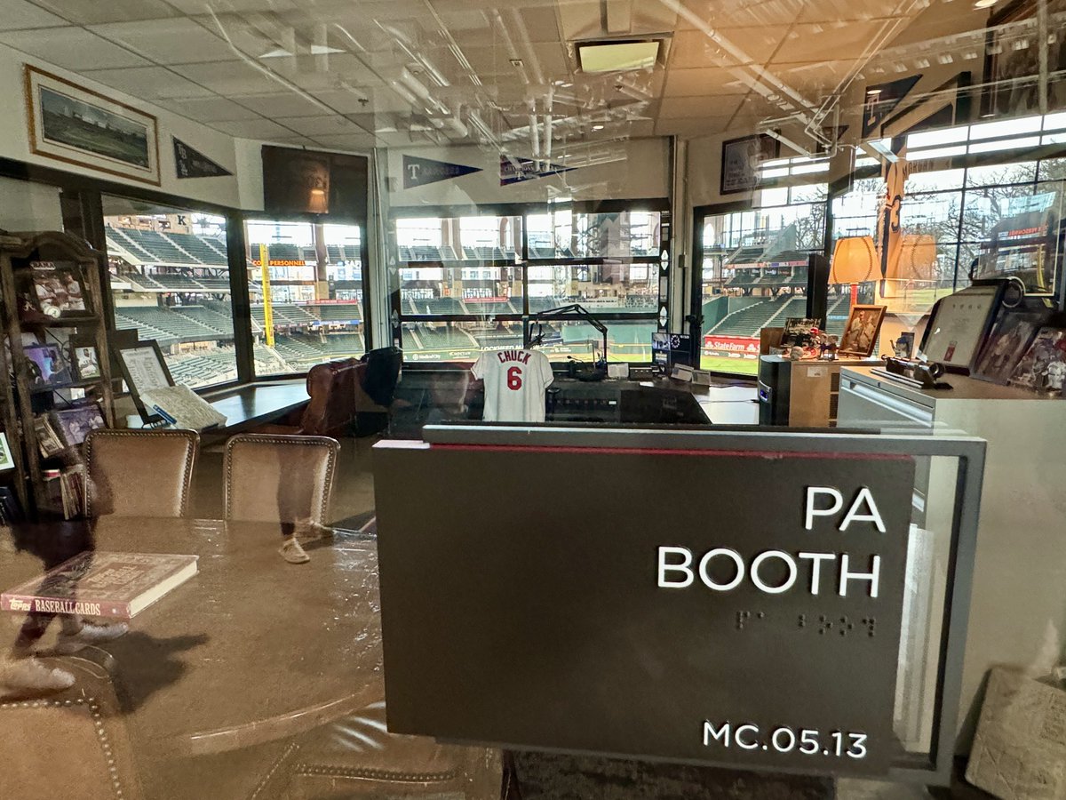 Jaymo29's tweet photo. As a PA guy I think it’s so cool that @TEXPAMAN has his own spot at Globe Life Field! Chuck is the best in the business! 🎙️🎙️🎙️#ItsBaseballTimeInTexas https://t.co/cLuzTK7ARN