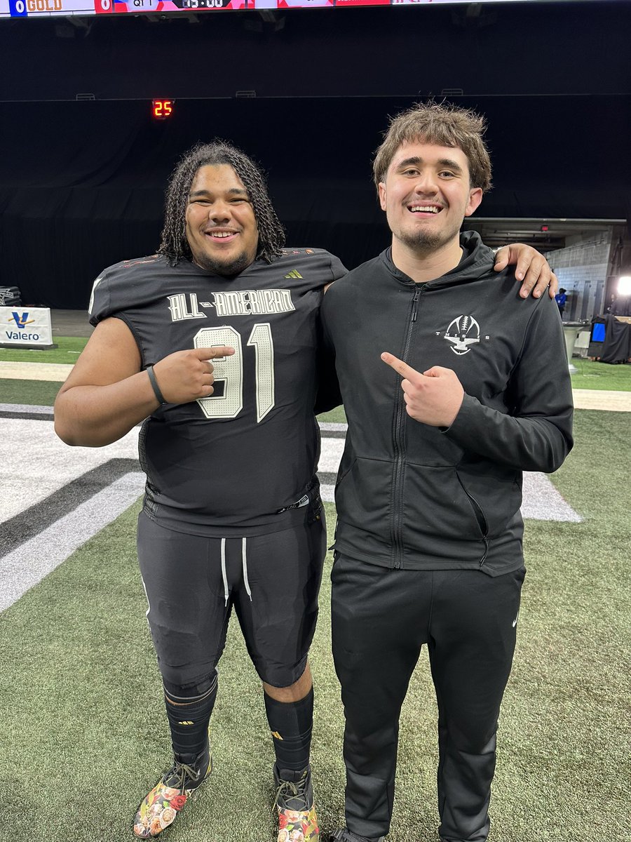 JacobTracy97's tweet photo. Had a great time down in San Antonio for the @AABonNBC @NationalComb1ne thank you for the invite and the competition,learned alot.
Until next time✌️
@yelm_football @braydenplatt2 @Demetri_manning @CoachRonquillo @BrandonHuffman @NickFarman55 @BryanIrion @bhoop81 @JerichoKJohnson https://t.co/7dde4HZg4I