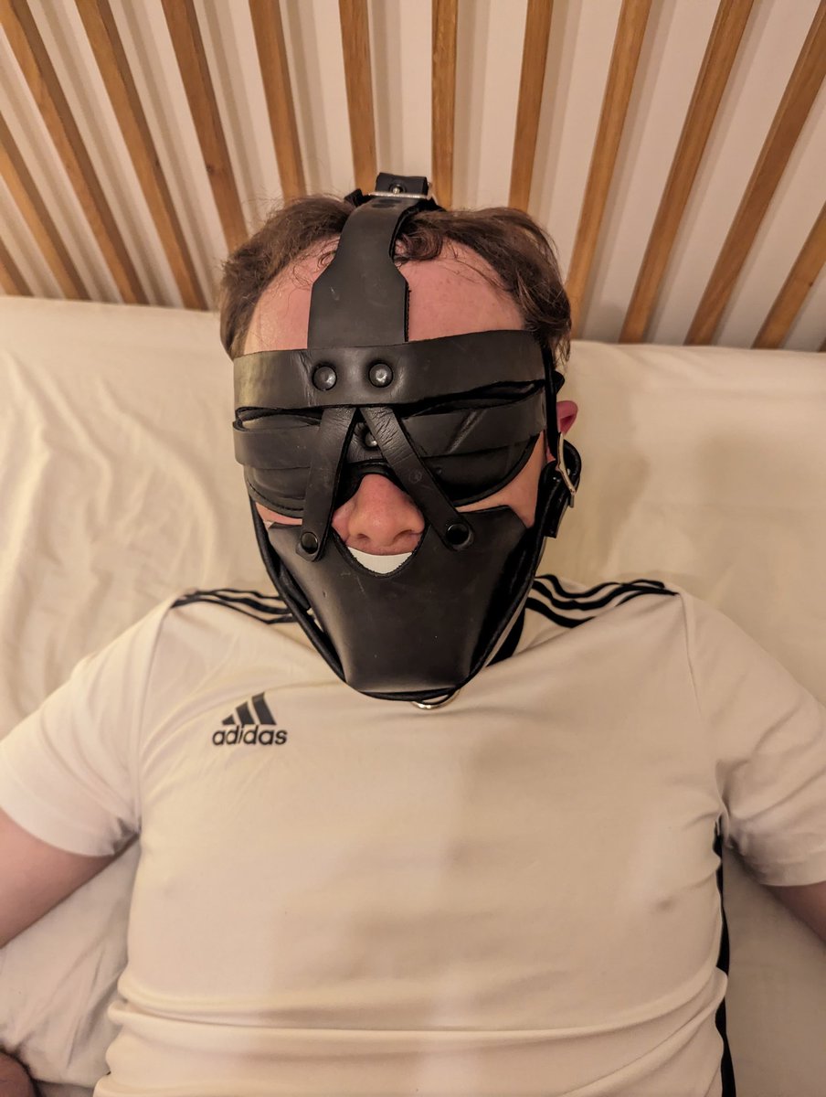 EASub95's tweet photo. New year. Same old bondage boy. 
Fun as always with @KinkySub86 https://t.co/LAhSxksj6q