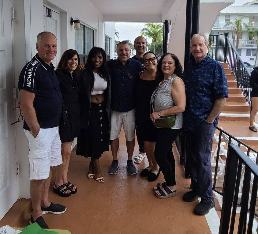 JeremyFilosa's tweet photo. Aujourd’hui c’est l’anniversaire de notre cher ami Jason Di Tullio, il aurait eu 40 ans. Merci à sa maman Giulia de nous avoir invité à cette belle fête! Bonne fête frère, où que tu sois! 🙏🏻#ImpactForever
#LaGrinta https://t.co/16dJh5r9JD