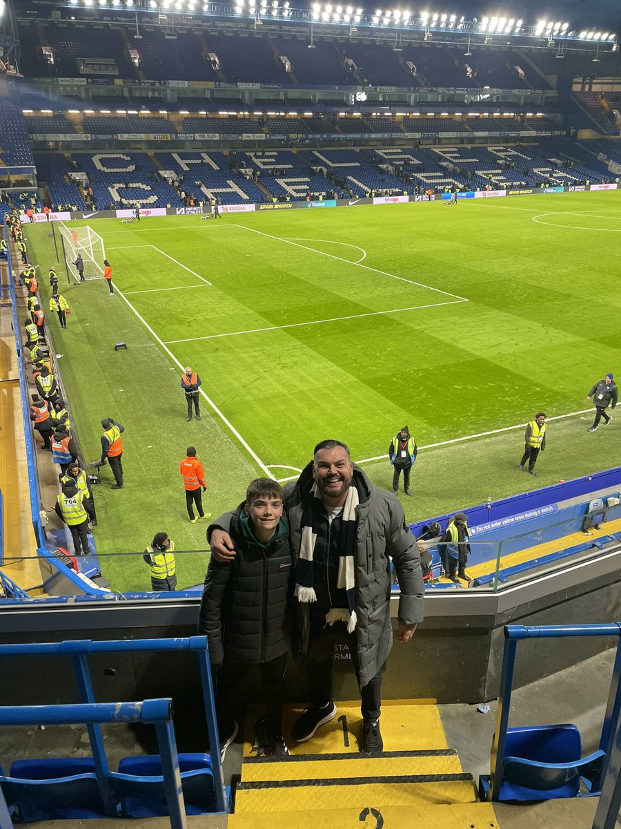 dtwoody34's tweet photo. Chelsea (A) β½οΈ
#pnefc
#rlswa https://t.co/hsgWjSvswA