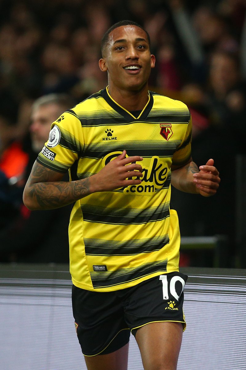 EmiratesFACup's tweet photo. João Pedro is finally getting his plaudits. 

Watford fans may have been singing his praises for years, but the Brazilian youngster recently made his international debut and bagged a brace in the #EmiratesFACup third round to continue his fine form 👏 https://t.co/TvAoP7L4ZZ