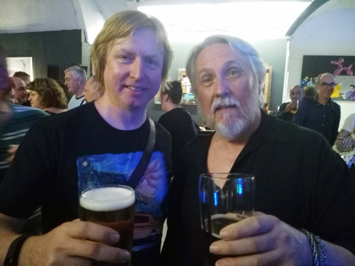 sdedition's tweet photo. Shocked and so sad to read the news tonight that #KateBush's longtime engineer and bass player Del Palmer has died. He contributed to virtually all her albums, including the most recent, 2011's '50 Words For Snow'. Condolences to family and friends. I'll be raising a glass... https://t.co/WPZN9Xx8wP