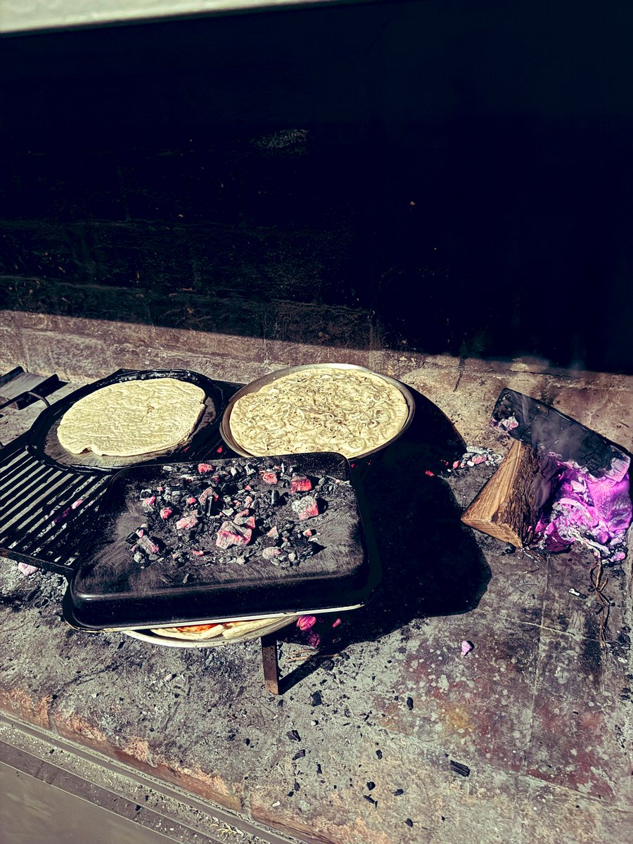Mastahful's tweet photo. For me, eating #firefood every day is such a treat. From spiral cut ribeye to pizza a la parrilla, heaven! #food #bbq https://t.co/iU95LiOUZl
