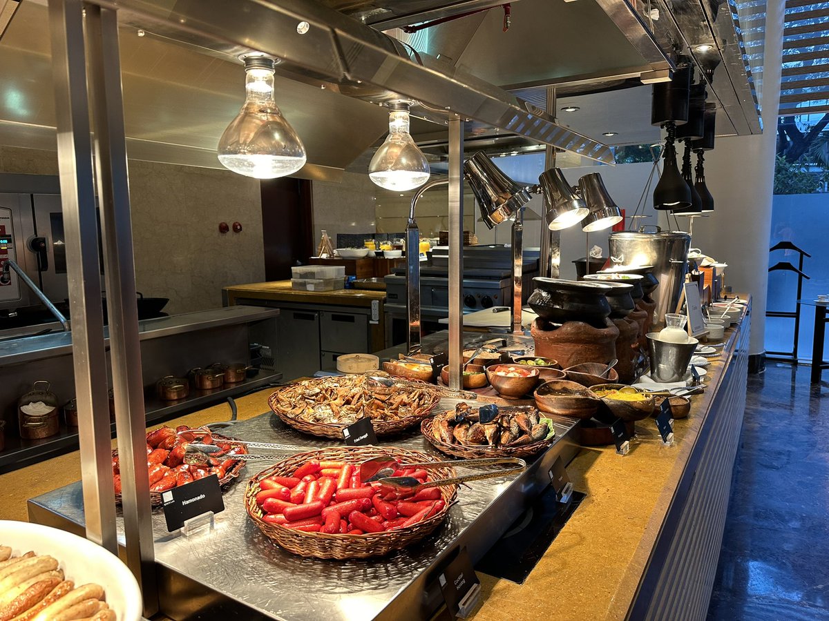 lolanadan's tweet photo. We will miss you, SPECTRUM breakfast buffet!  🙏🧡😂 https://t.co/uDMa8JJCII