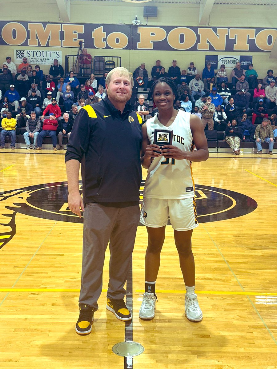 TangleOnTrail's tweet photo. 2024 Tangle on the Trail (G) 
Game 5 Thread 

Final Score 

Pontotoc 67, Starkville 60

MVP Alexis Gordon https://t.co/PHspgD3lnA