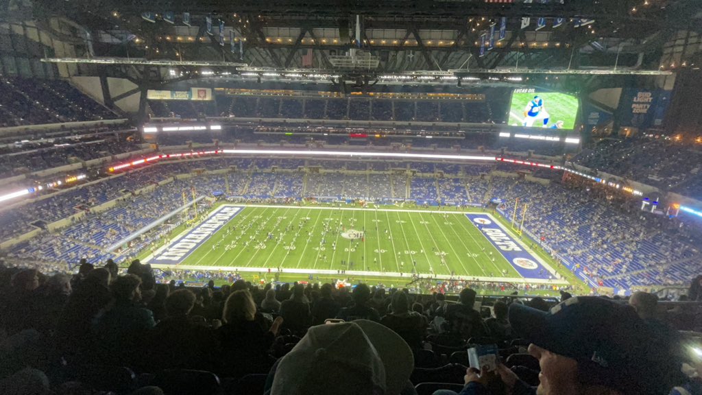 HC_Creates's tweet photo. #COLTSVOTE #coltsvote #Coltsvote SATURDAY IN THE PARK!!!!!! CHICAGOOOOOOOOOO https://t.co/Rcf3G1wsfq