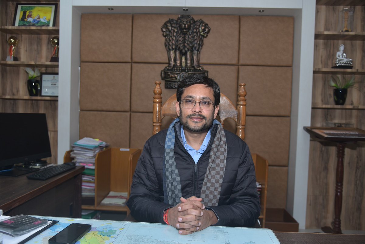 Leading Rajasthan tweet media