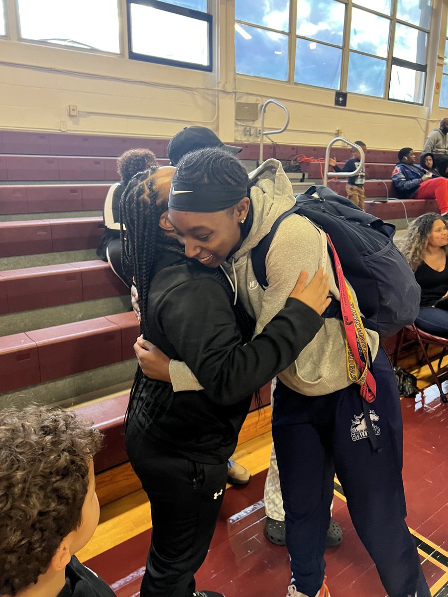 CoachMarshall25's tweet photo. So happy I got the chance to see @k_rivers5 today! Definitely miss coaching you! Dropped a 25 piece. I’m so proud of you. Great job today https://t.co/JcLgu0Dwsa