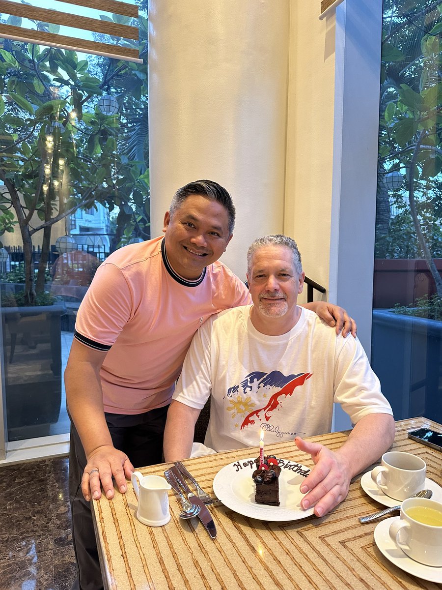 lolanadan's tweet photo. Wishing you joy and peace on your birthday, my beloved Chris Kellogg ❤️❤️❤️ https://t.co/9bpcNXnjt1