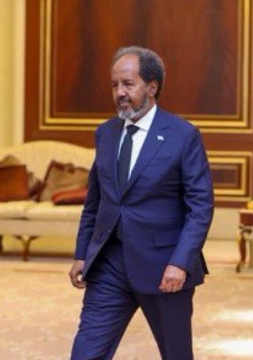 abdigaxnuug's tweet photo. This is a weak and coward administration , understanding foreign policy is the  main method to protect from foreign intervention 
Please  cuts ethiopia ties to somalia 
Sent Home to ethiopian ambassador to somalia , stop ethiopian airline and boycotts ethiopian products. Dignity https://t.co/4D732mmxpk