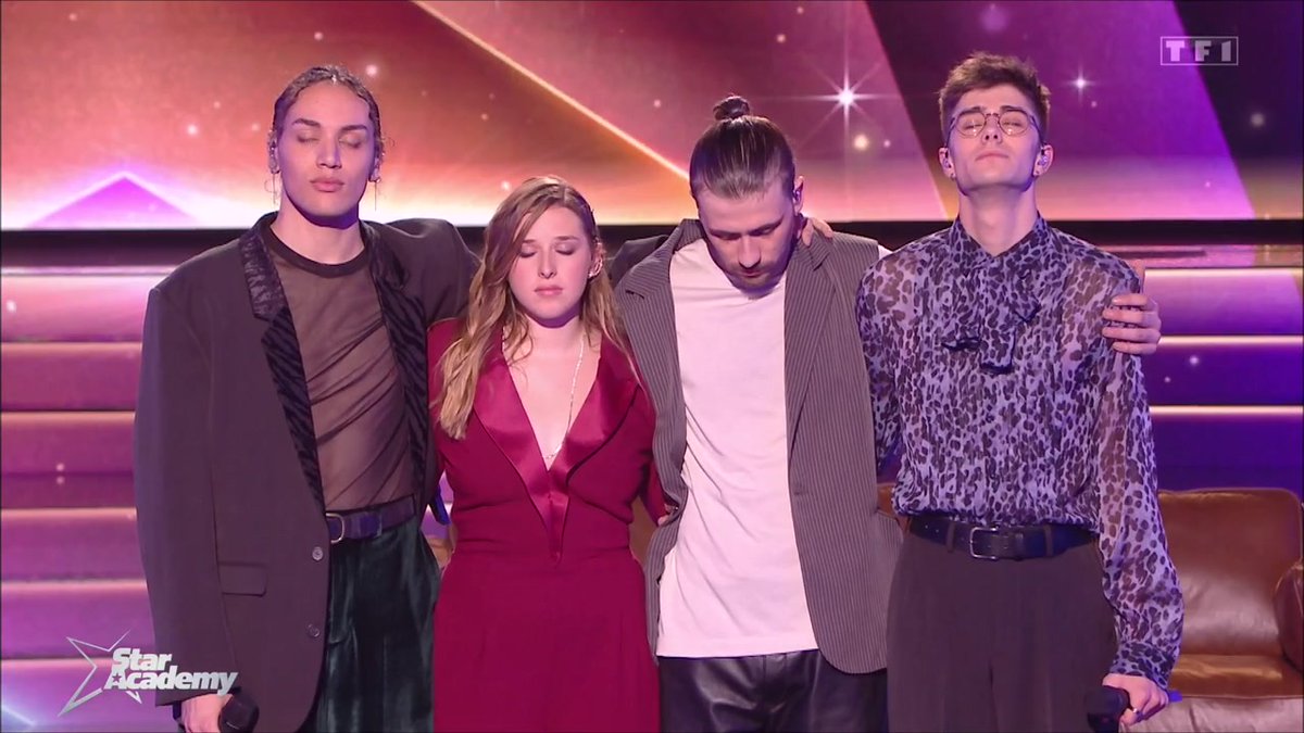 C'était très très serré entre tous ! #StarAcademy 

Pierre : 29,6%
Héléna : 25,2%
Axel : 23,8%
Djebril : 21,4%