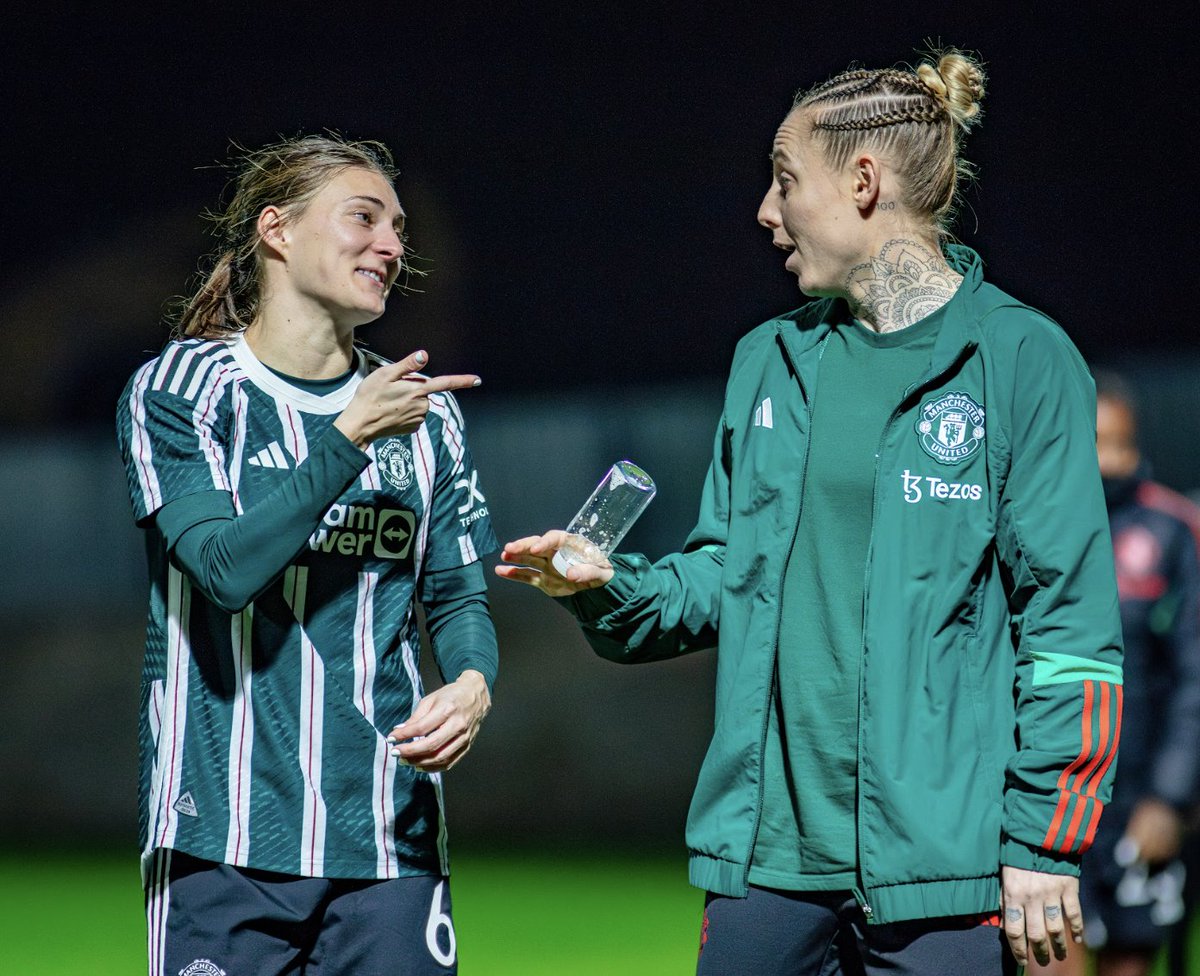 Caption this👀😂

📸 <a href="/Jaydecphotos/">JaydeChamberlainPhotography</a> 

#MUWomen