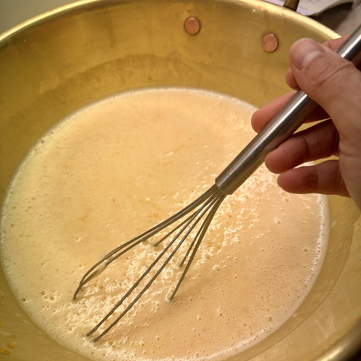 josenunes's tweet photo. dia de fazer o sericaia de reis 🧑‍🍳👑 https://t.co/h1c0guVk22