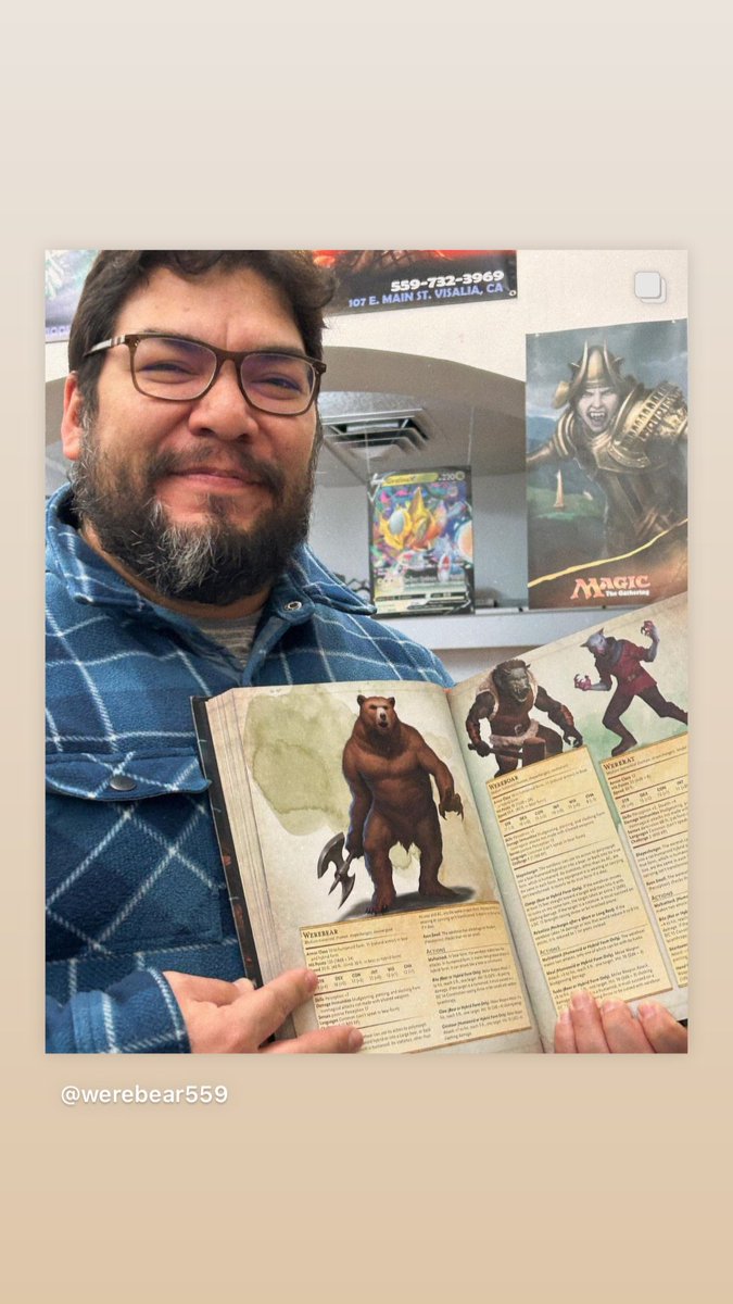 Werebear559's tweet photo. Happy New Years nerds! https://t.co/kmIjpWCKW7
