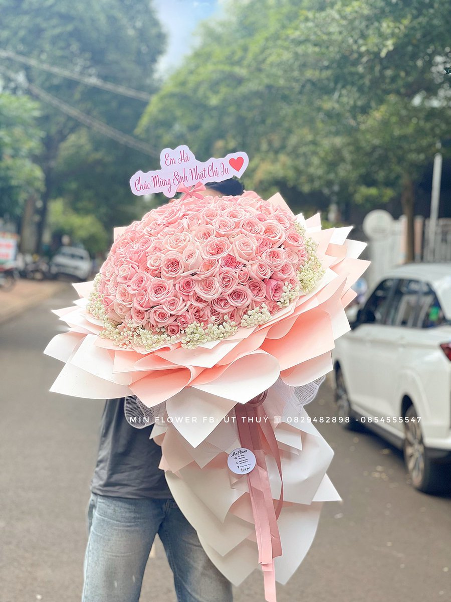 Min Flower tweet media