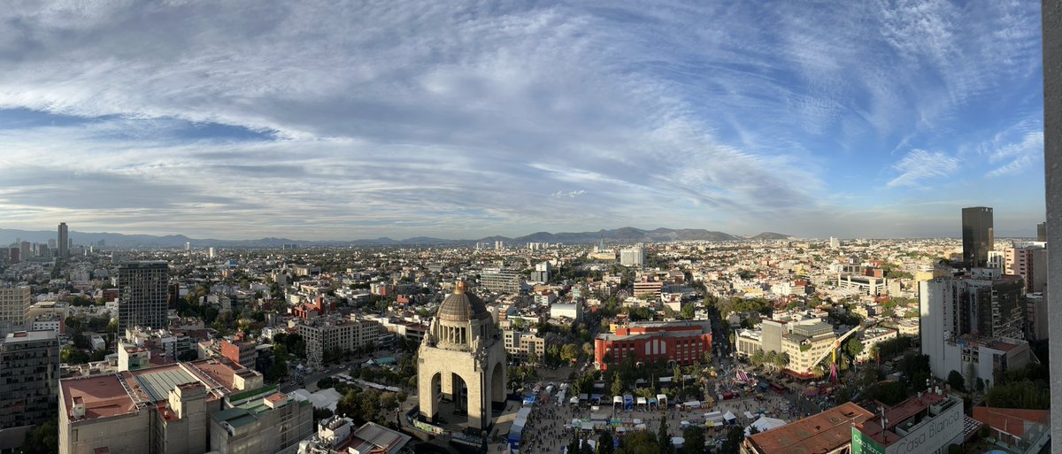 leongon77's tweet photo. Atardecer del 5 de enero de 2024

CDMX https://t.co/DvUnMU1Vzr