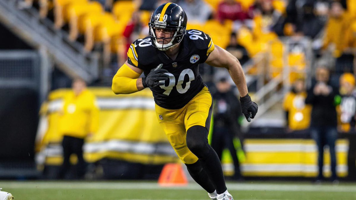 MLFootball (@_mlfootball) on Twitter photo DEFENSIVE PLAYER OF THE YEAR:
#Steelers T.J. Watt has more sacks TODAY than #Browns Myles Garrett has over his last six games.
😳😳😳
(Via <a href="/StatsGuyDaniel/">Daniel Valente</a>) DEFENSIVE PLAYER OF THE YEAR:
#Steelers T.J. Watt has more sacks TODAY than #Browns Myles Garrett has over his last six games.
😳😳😳
(Via <a href="/StatsGuyDaniel/">Daniel Valente</a>)