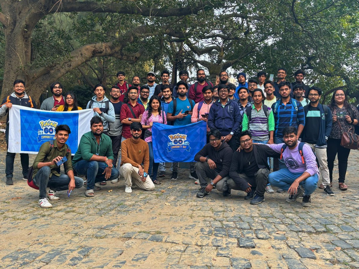 PokeGoWB's tweet photo. #JanuaryCommunityDay 2024 in Kolkata, West Bengal- INDIA🇮🇳 📍🫶
#PokemonGoCommunityDay
#PokemonGoCommunityDayMeetup
#CommunityDay
#AaoKhelePokemonGo
#PokémonGOApp #PokemonGoWestBengal
#PokemonGoIndia #MeetYouOutThere
@PokemonGoApp @PokemonGoAppIN
@NianticLabs https://t.co/pTG5R7A4hr