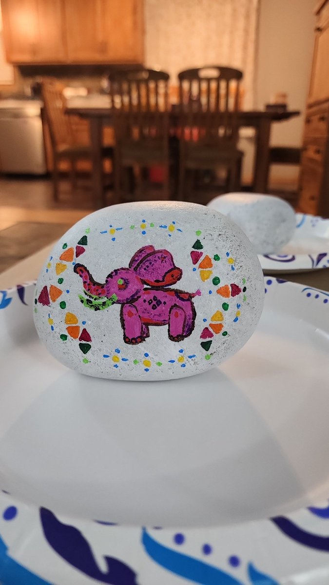 LadyEmbric's tweet photo. Uh.. I missed yesterday. So Day... 12? 11? 1? Idk... >.> someone please comment and tell me.... also I got my nails done today and meant to show you guys the rock I painted for my mom yesterday.. you know.. yesterday >//> https://t.co/wGcsB8zszL