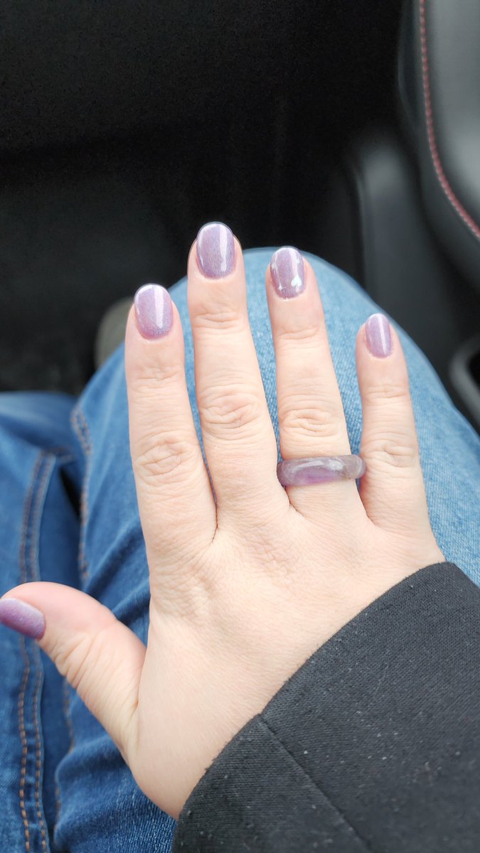 LadyEmbric's tweet photo. Uh.. I missed yesterday. So Day... 12? 11? 1? Idk... >.> someone please comment and tell me.... also I got my nails done today and meant to show you guys the rock I painted for my mom yesterday.. you know.. yesterday >//> https://t.co/wGcsB8zszL