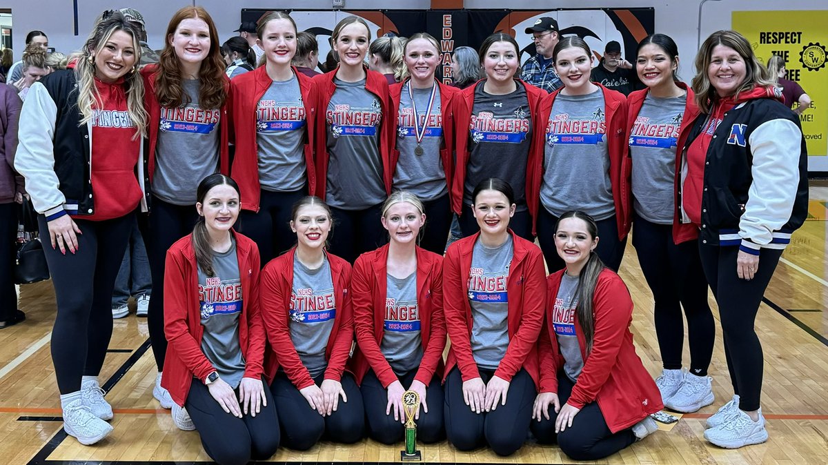 NCHSDIST99AD's tweet photo. Congrats to the Stingers for placing 1st today in Hip Hop at the Edwardsville competition!!!  Also congratulations to Maliah Riechmann for receiving the rising star award!!! They’ll compete again next weekend at Marion!!! Great job ladies!!! 🟦⬜️🟥💃💃💃#NCHS #GoBigBlue #Stingers https://t.co/3ZdNYAiFuF