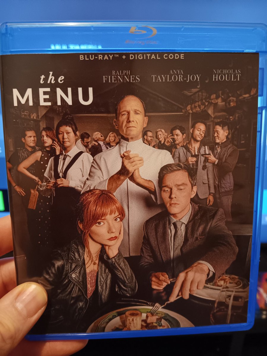 Two first time watches. And two rewatches. @ParamountPics #TheWarriors 3.5/5 @wbpictures #LastManStanding 3/5 @Lionsgate #Dredd 5/5 @searchlightpics @TheMenuFilm 5/5 #FilmBuff #Movies #Action #Thriller #Drama #BluRay #4KUltraHD #TheScreeningRoom