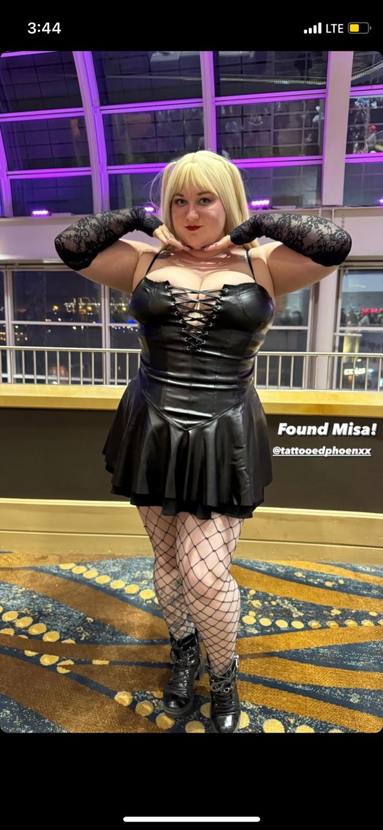 TattooedPhoenx's tweet photo. My mini Misa shoot is live on my #onlyfanspage 

Planning to have a cosplay ready for the #cosplaydeviants contest next year for ALA!

#misaamane #cosplay #ala #plussize #onlyfansgirls #onlyfansmodel #of #deathnote #deathnotecosplay https://t.co/GzlfSnpSe6