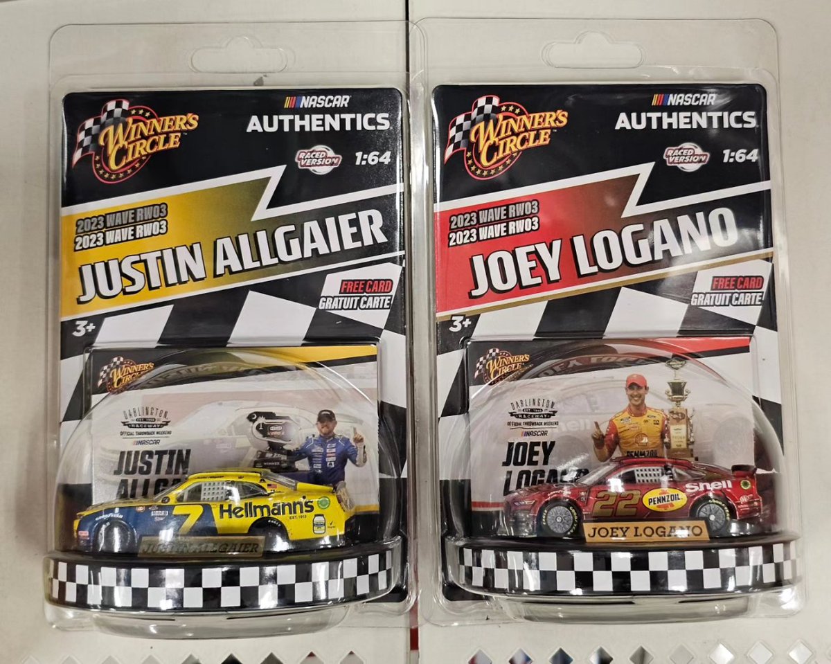 OriginalBigBry's tweet photo. My latest Target haul was successful y'all! Was able to find the "underwhelming" third wave from Winner's Circle today. I'm definitely picking up both of the Dover cars, how about y'all? 😁
#nascar #nascardiecast ##nascarauthentics #targethaul https://t.co/uBy9wKV7EL