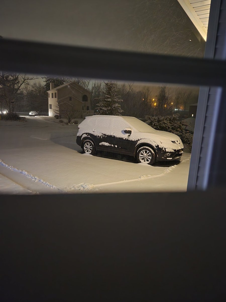 mrydzik's tweet photo. Sparta NJ
#n12stormwatchers https://t.co/Dg1tGYHQbP