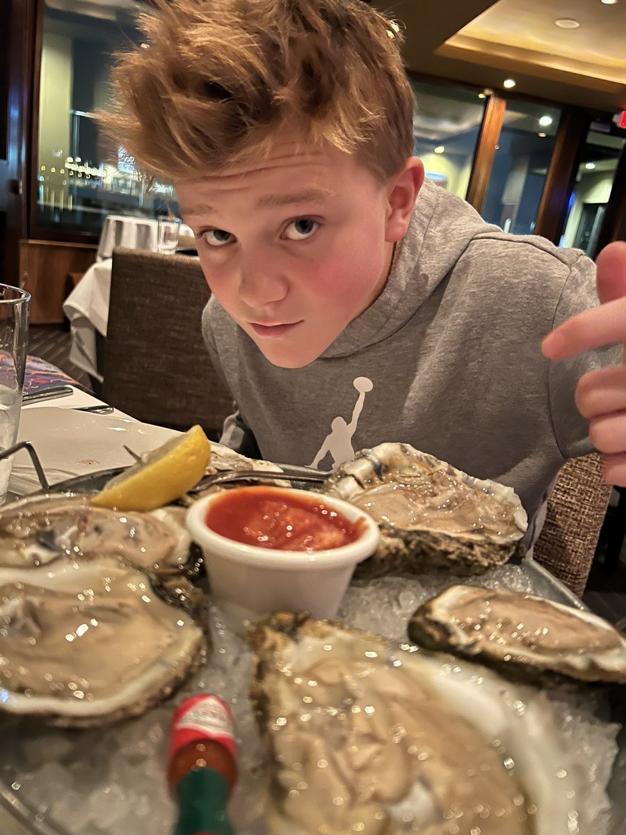 Coach_KT's tweet photo. Birthday dinner for our teenager! My goodness… 👦🏼🦪 #ChartHouse https://t.co/IVNvGxZeI1