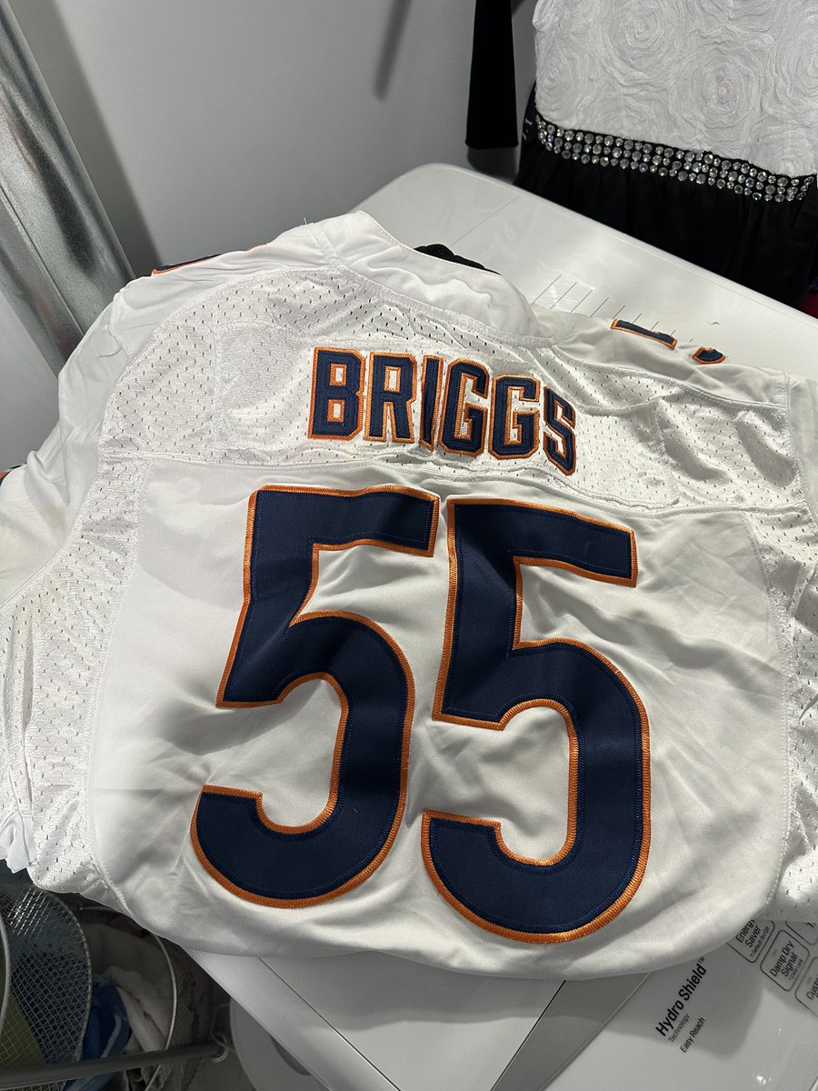 six8jay's tweet photo. Just found this one in the storage closet. Might dust it off for the road win tomorrow @LanceBriggs #BearDown #DoubleNickle https://t.co/W9Y5cevobF
