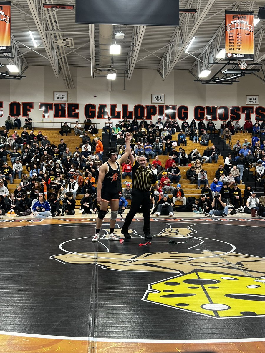 🚨 2024 #Cheesehead 165lb Final 🚨 IL State Ranked #4 Jacob Luce (@DekalbWrestle, IL) secures a 3-2 Dec over MN State Ranked #3 Dominic Mann (Kasson-Mantorville, MN) to secure his Cheesehead Title! Congratulations Jacob!